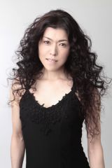 �V�����\���̎� �����f�q�v���t�B�[���摜3